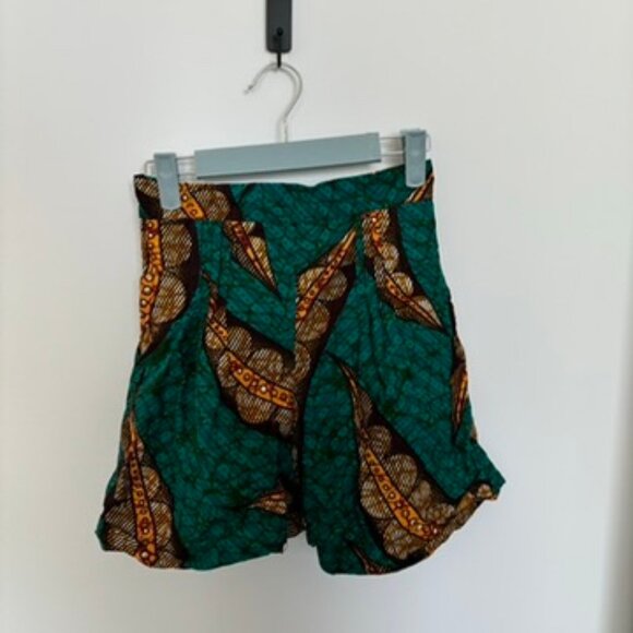 Cee cee's closet printed shorts, size S - Picture 3 of 6